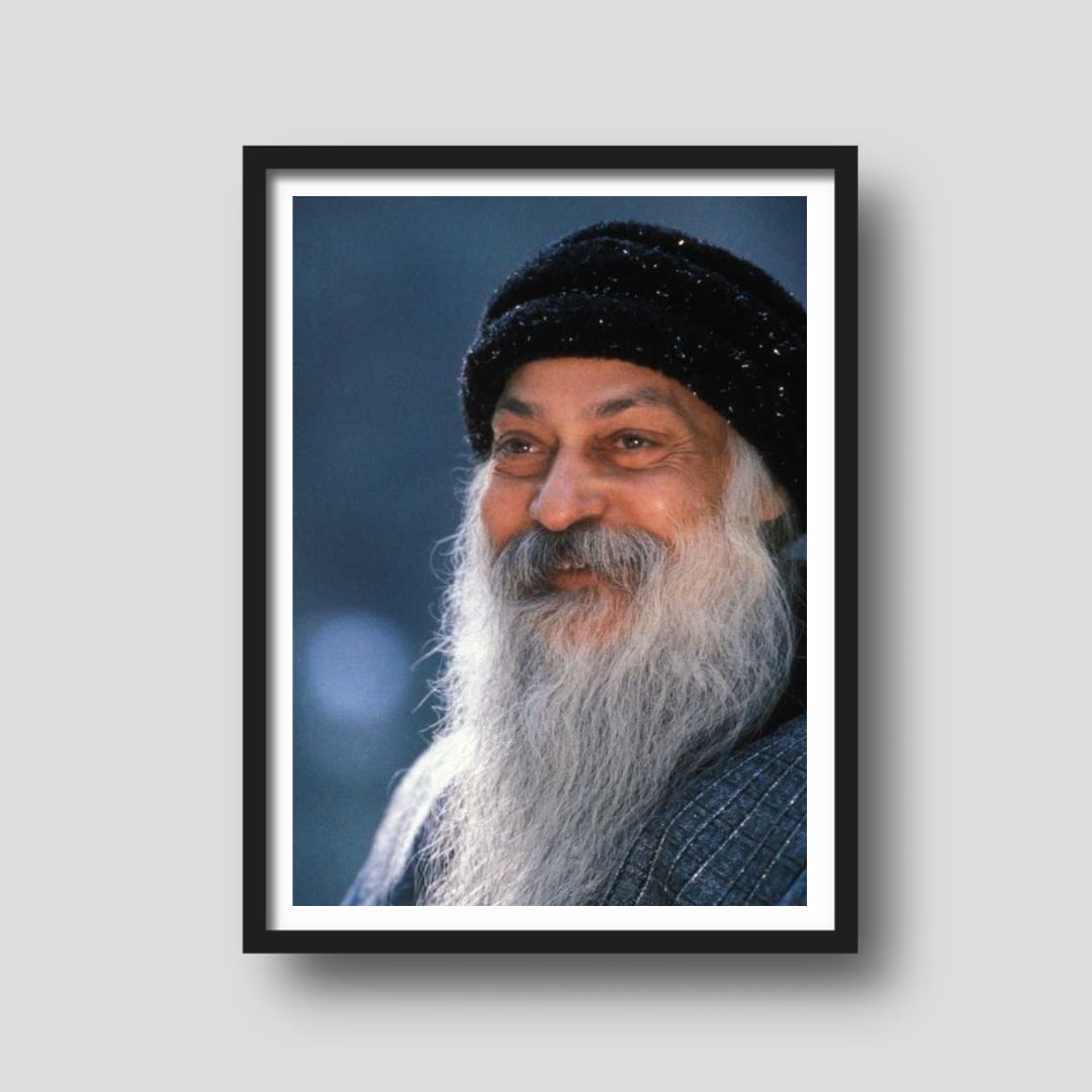 Smiling Osho Photo Frame for Meditation - Lagoree Arts